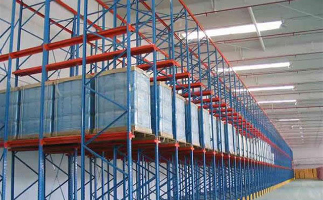仓储贯通式货架