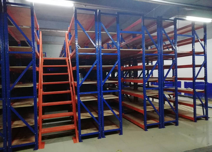 阁楼式货架一般多高合适